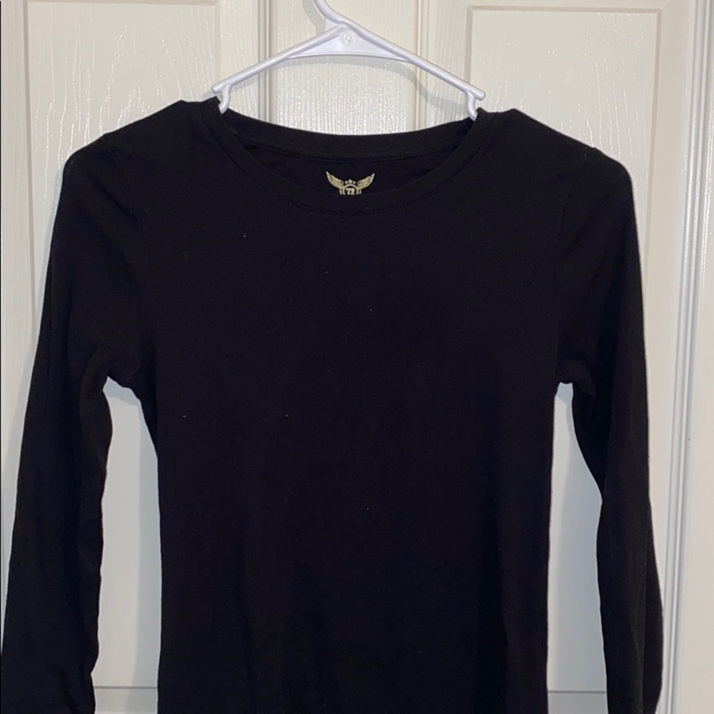 Black Long sleeve shirt